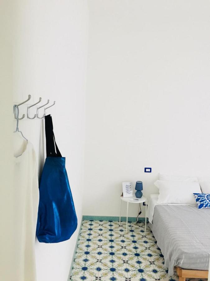 L'Alice B&B Salerno Bagian luar foto